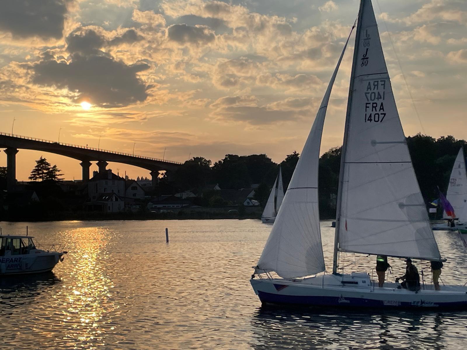 « Canal de Caen à la mer » Caen ↔ Ouistreham (Aller/Retour) - Image 3